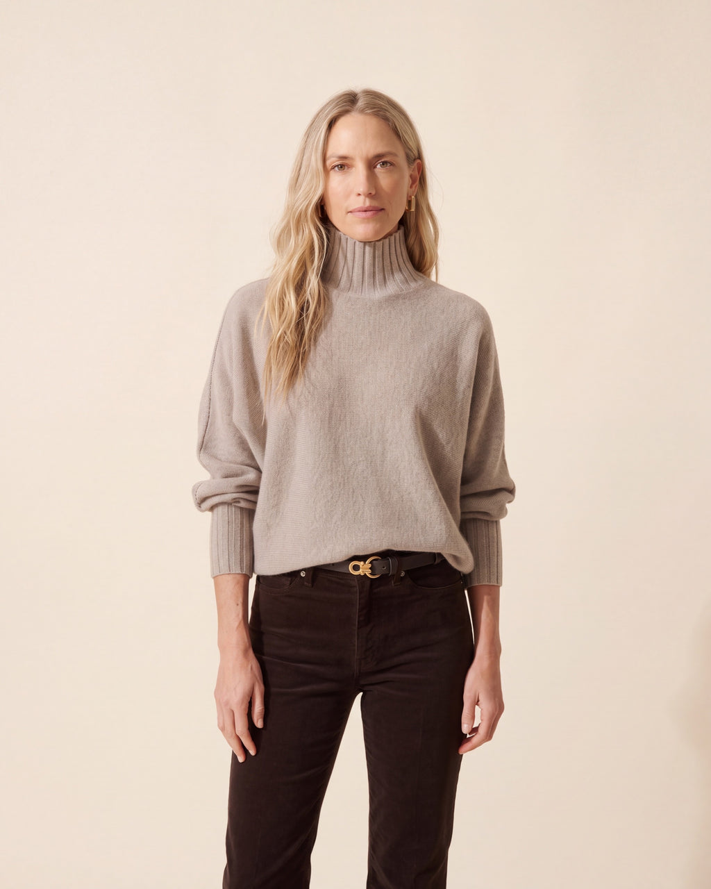Luxurious Taupe Cashmere Turtleneck for Women | Soft Sweater — Blonde