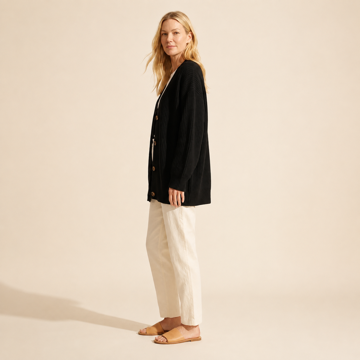 Women's Oversized Knit Cardigan Sweater - Cozy Button-Front — Black